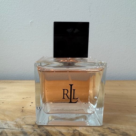 Ralph Lauren Style Perfume Eau De Parfum Spray 2.5 oz 75 mL Discontinued - Picture 2 of 4